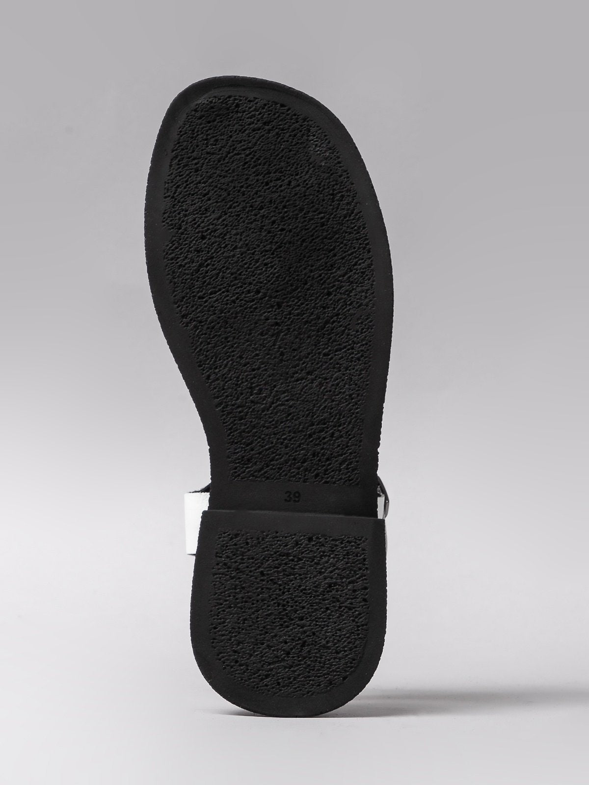 Women's leather sandals