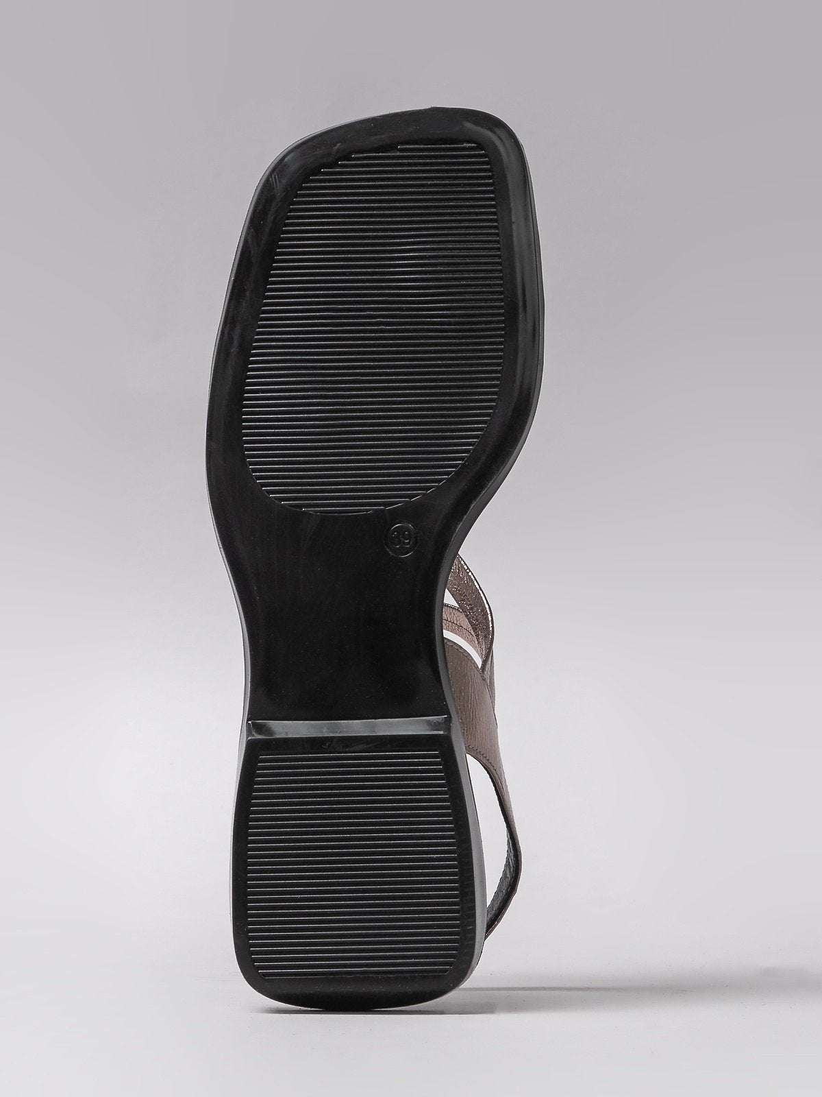 Women's leather sandals