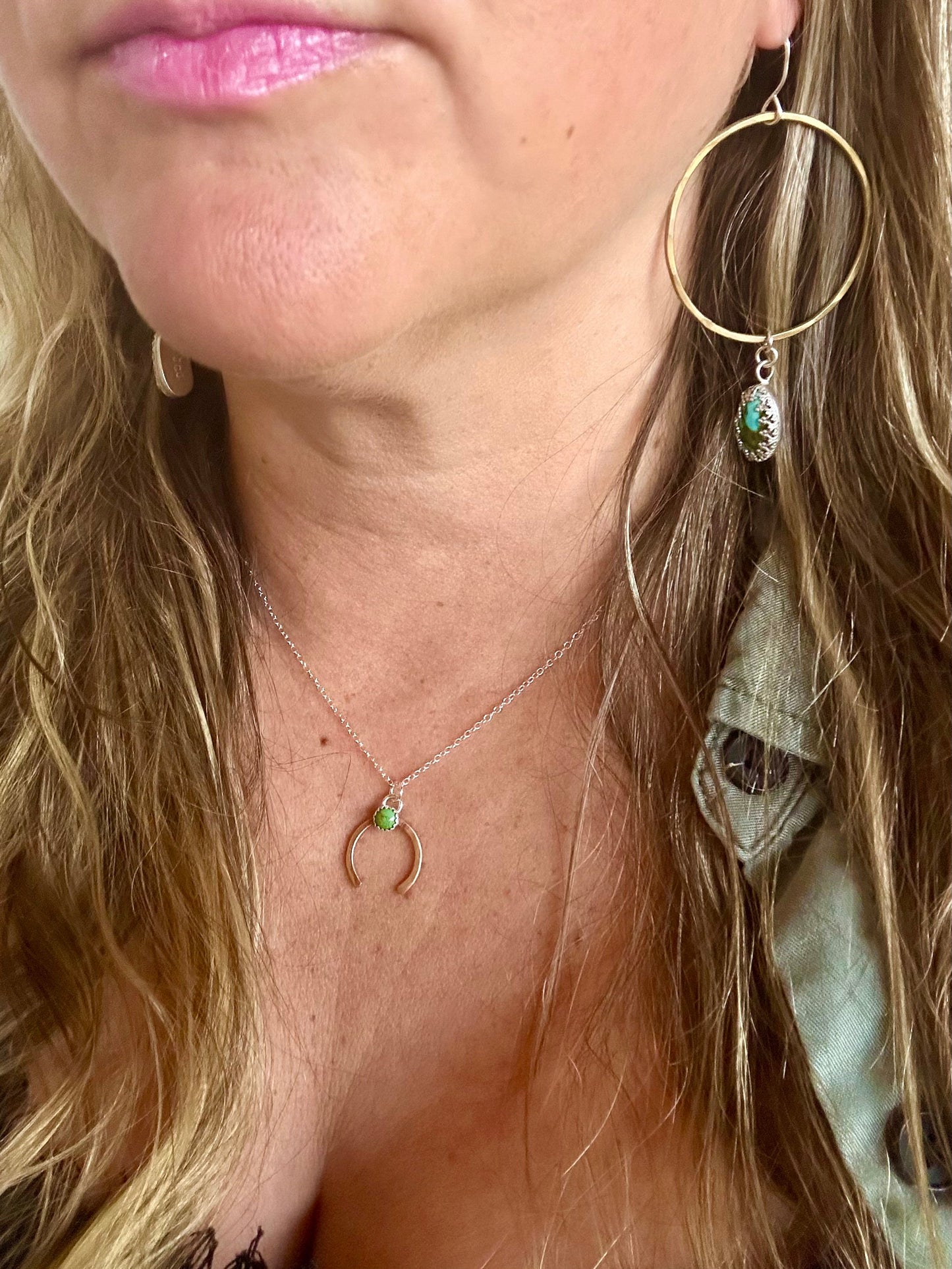 Share Luck - Lucky Horseshoe Charm Necklace - Turquoise