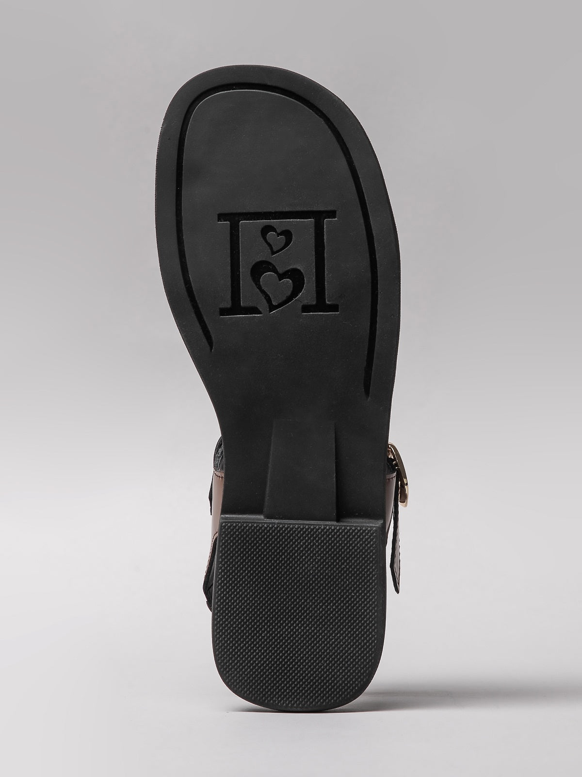 Women's leather sandals