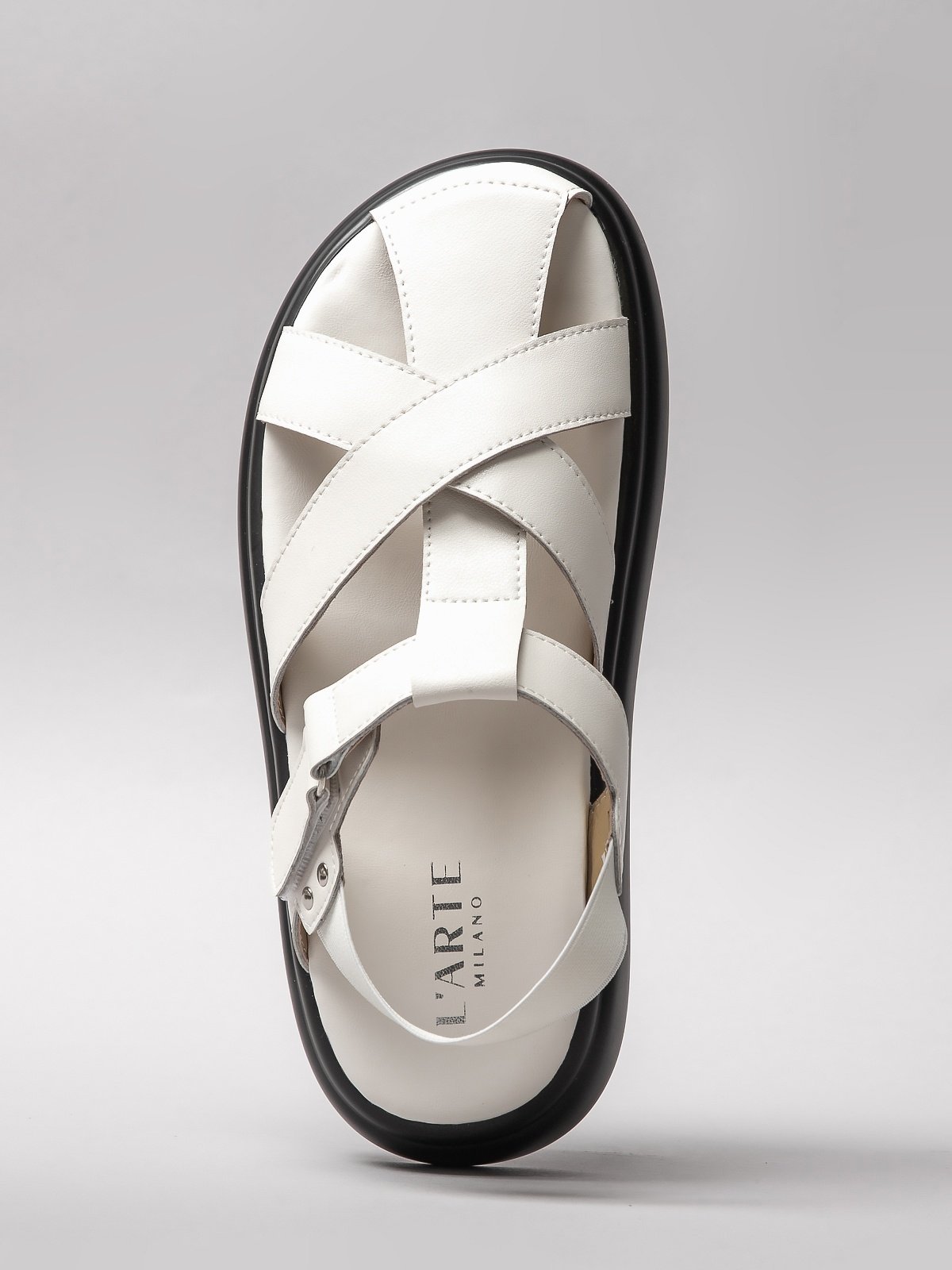 Women's leather sandals