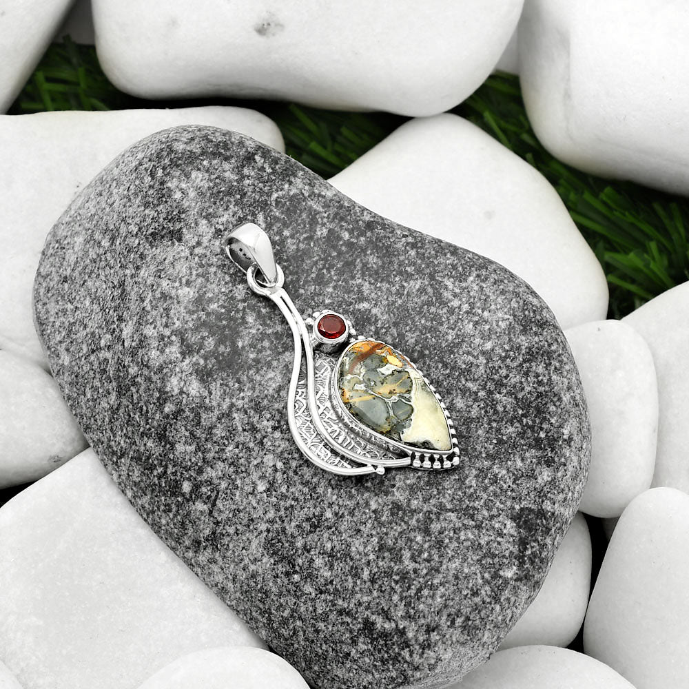 Maligano Jasper - Indonesia & Garnet Pendant P-1467 SDP109628