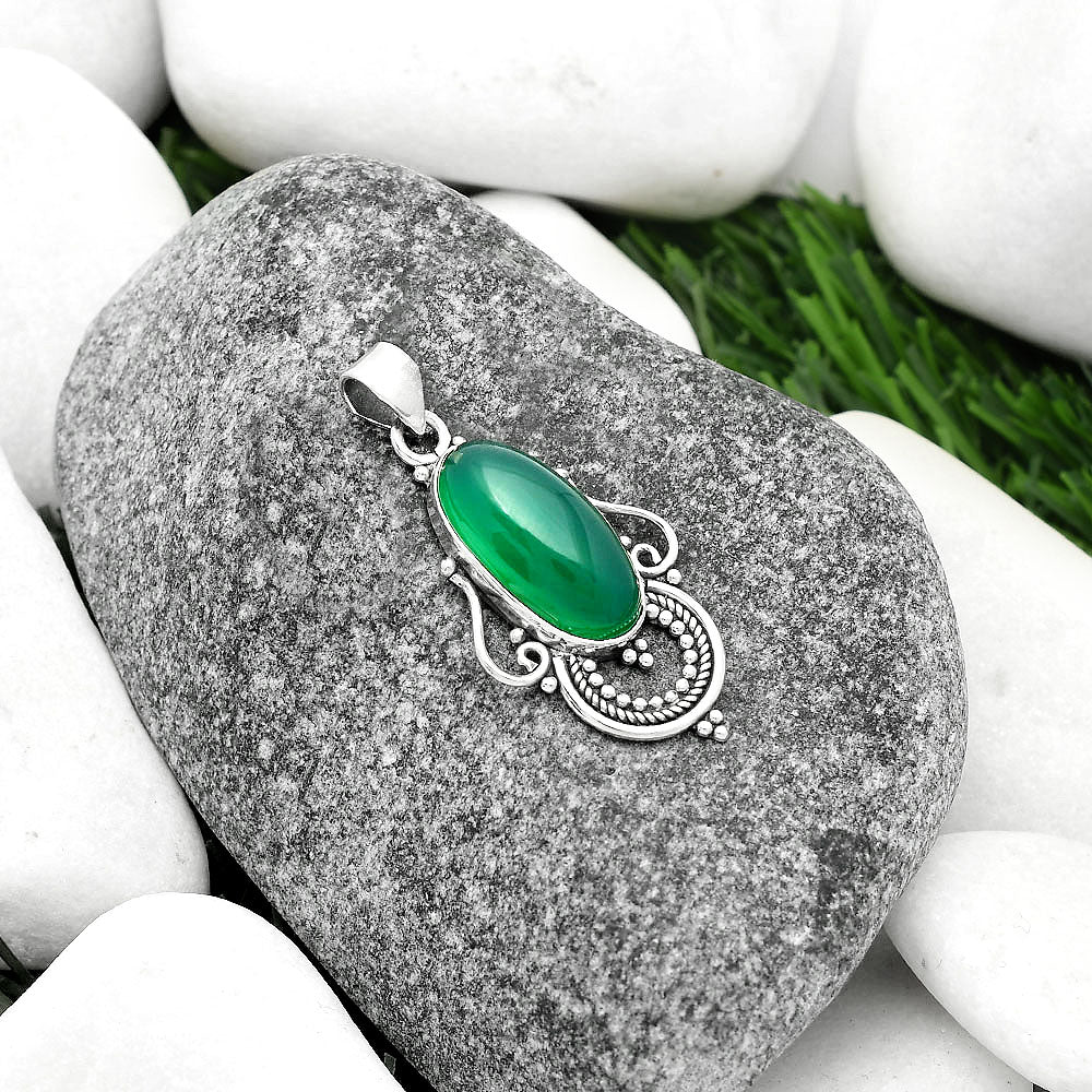 Natural Green Onyx Pendant P-1275 SDP111576