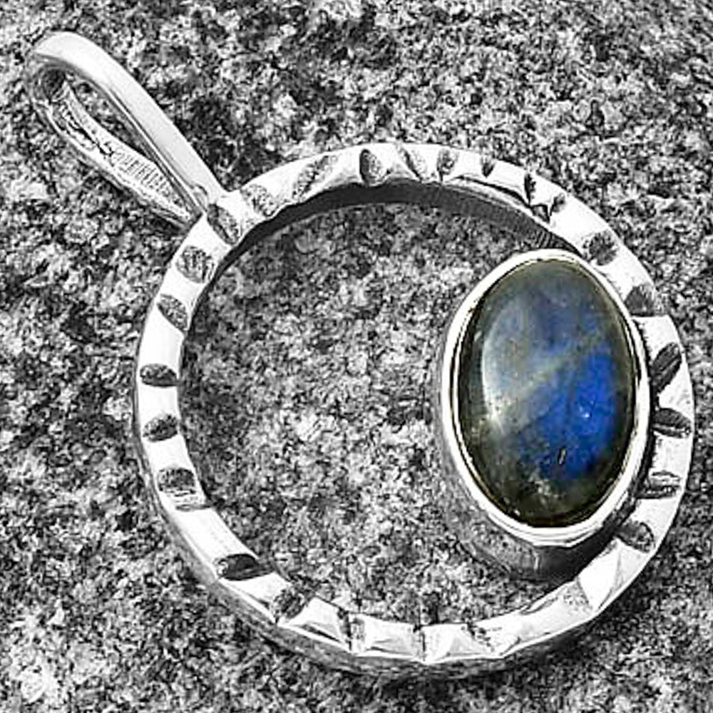 Blue Fire Labradorite - Madagascar Pendant P-1067 SDP139651