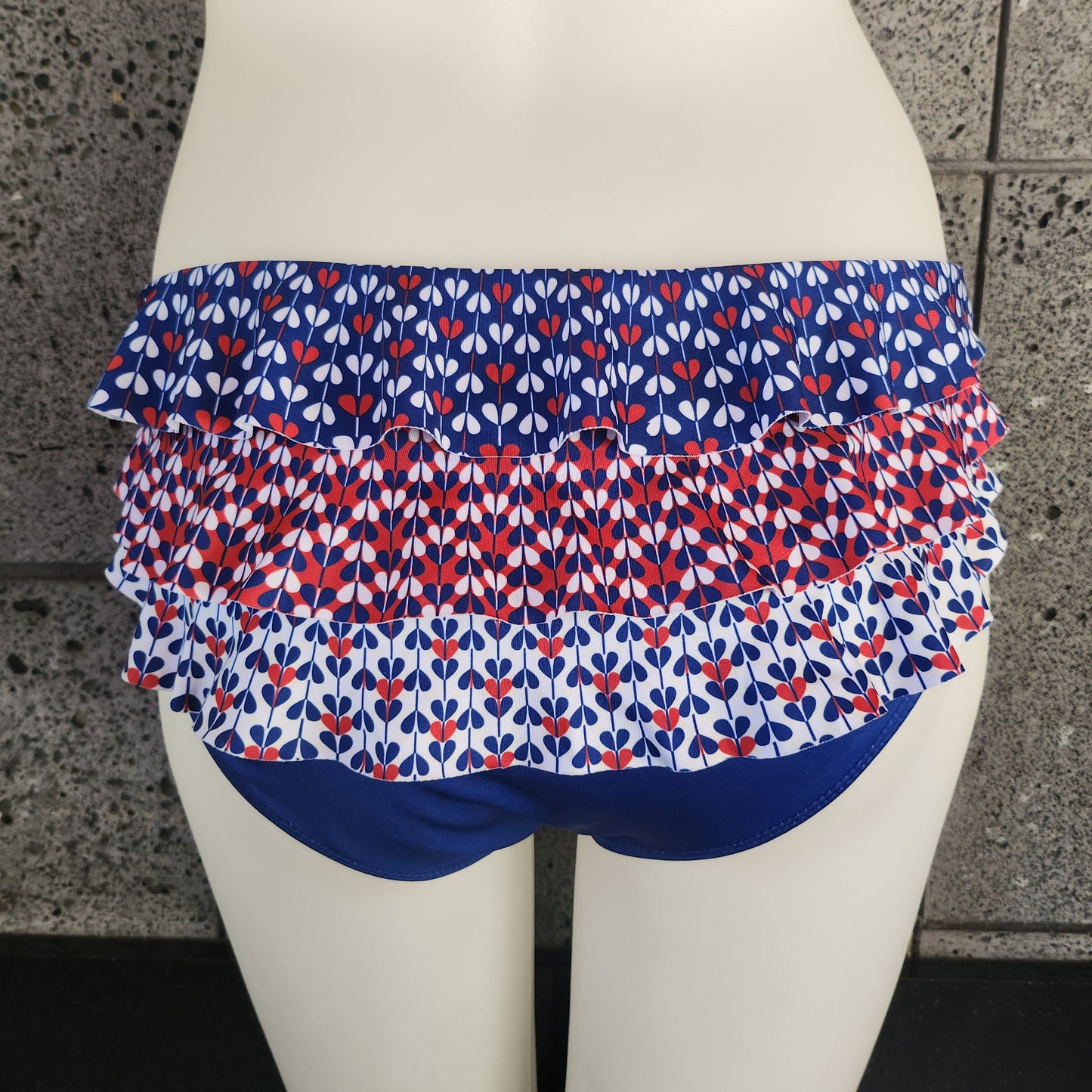Heart of Arrow 3-Tier Ruffle Mid Rise