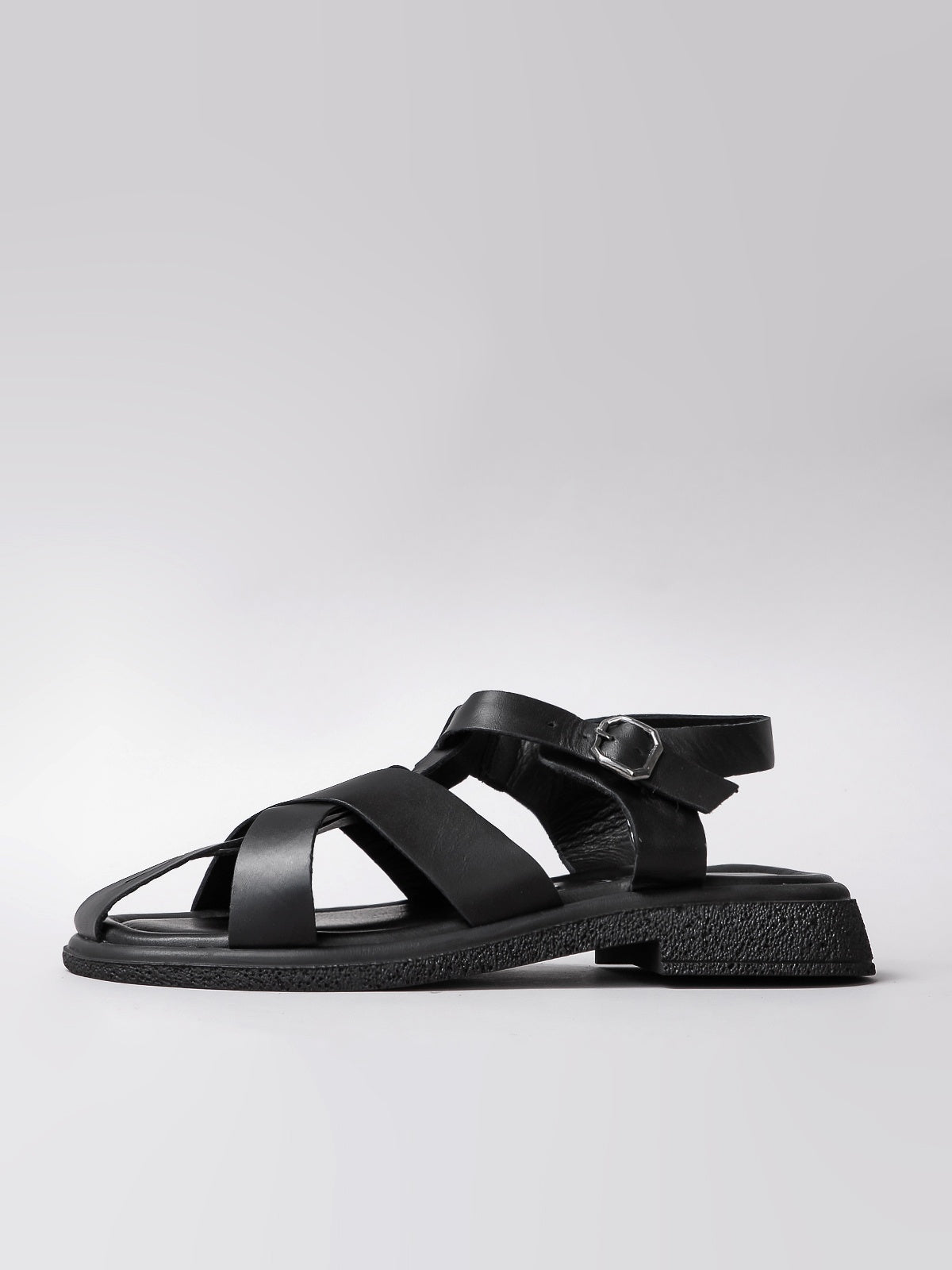 Women's leather sandals
