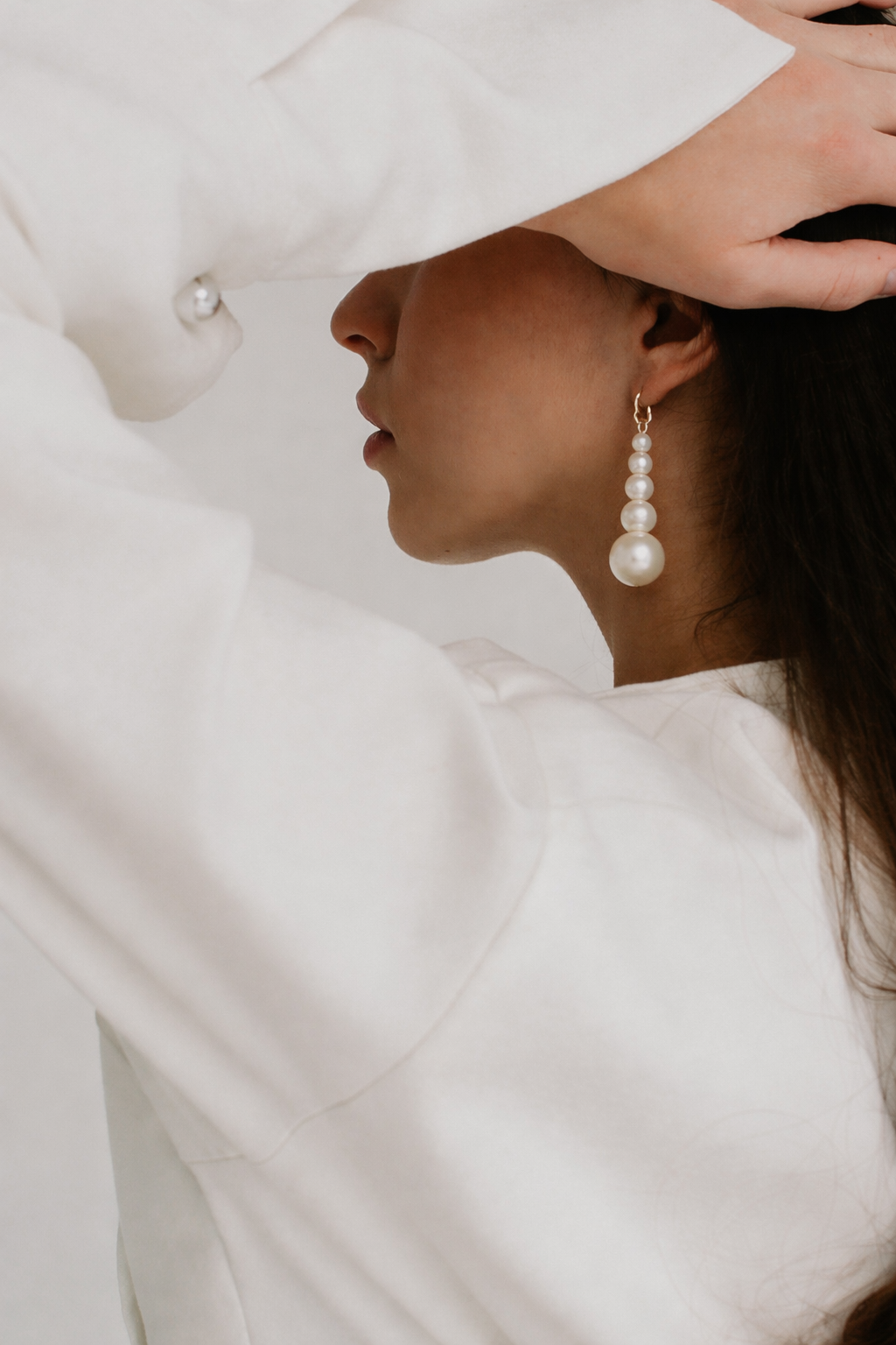 Lily Pearl Earrings