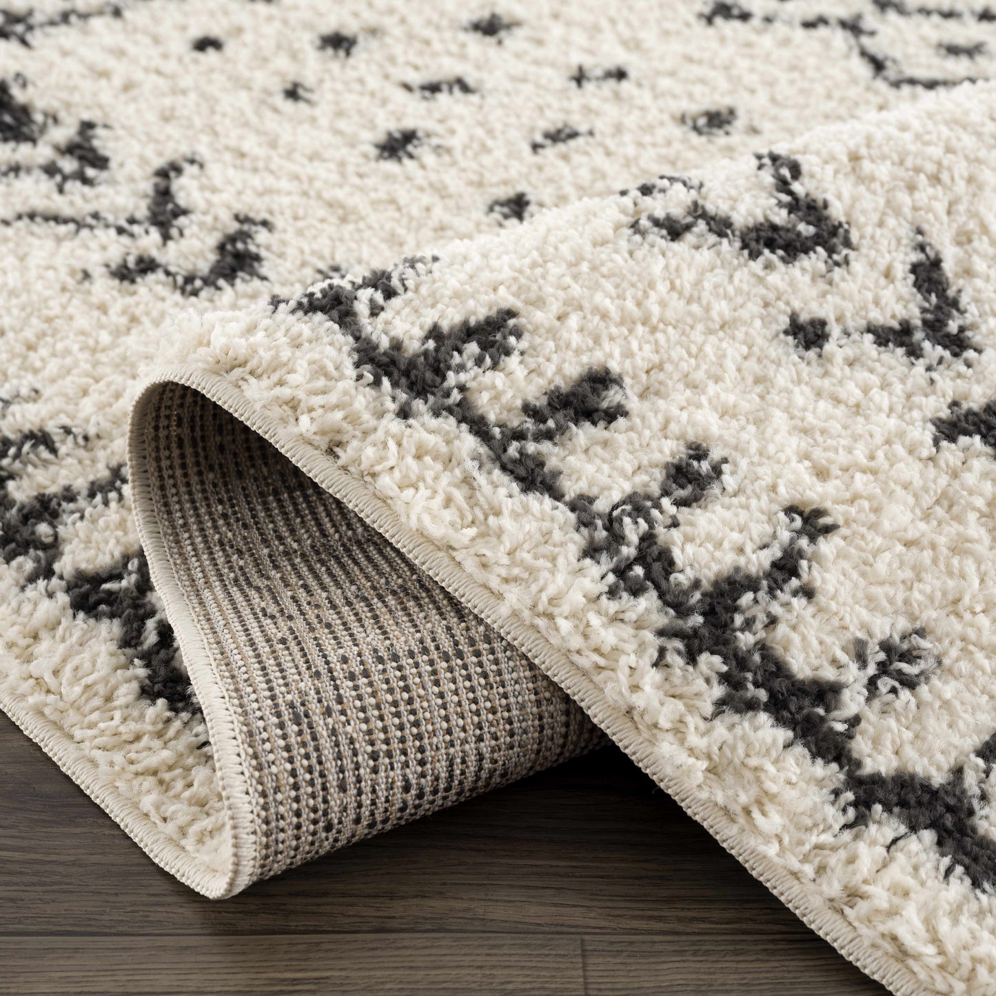 Hauppauge Area Rug