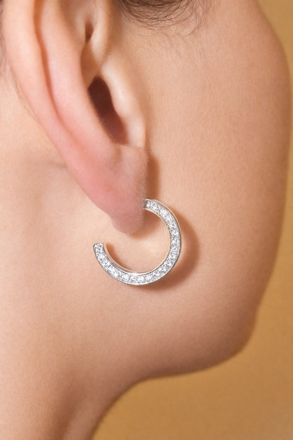 Pave Open Hoop Earrings CZ Half Hoop Earrings (L403A)