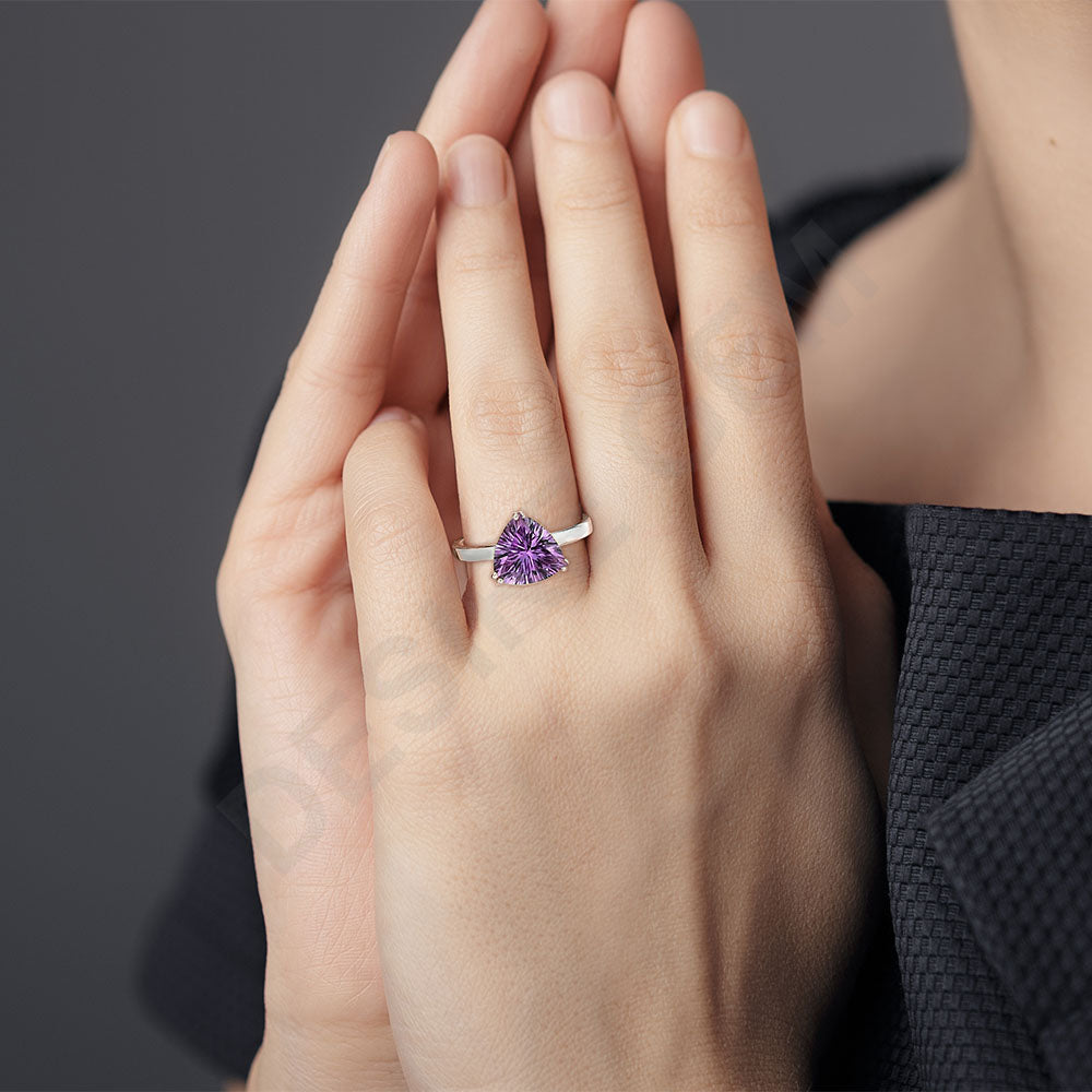 Elegant Trillion Purple Amethyst Gemstone Ring in 925 Sterling Silver DGR1109 R-1020