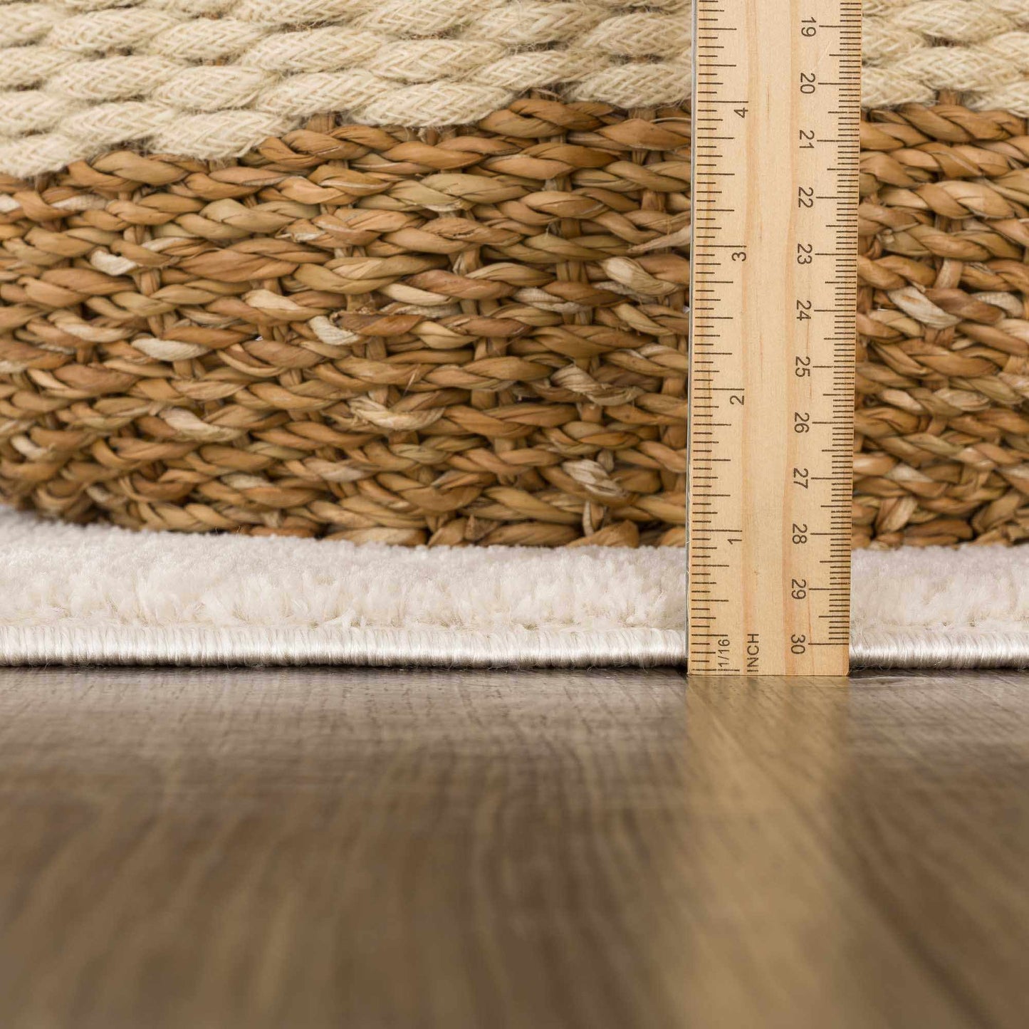 Mahsa Area Rug