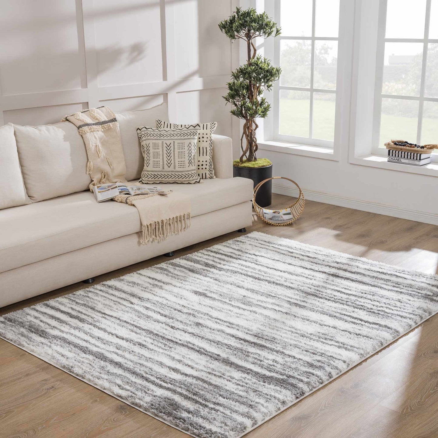 Lotta Area Rug