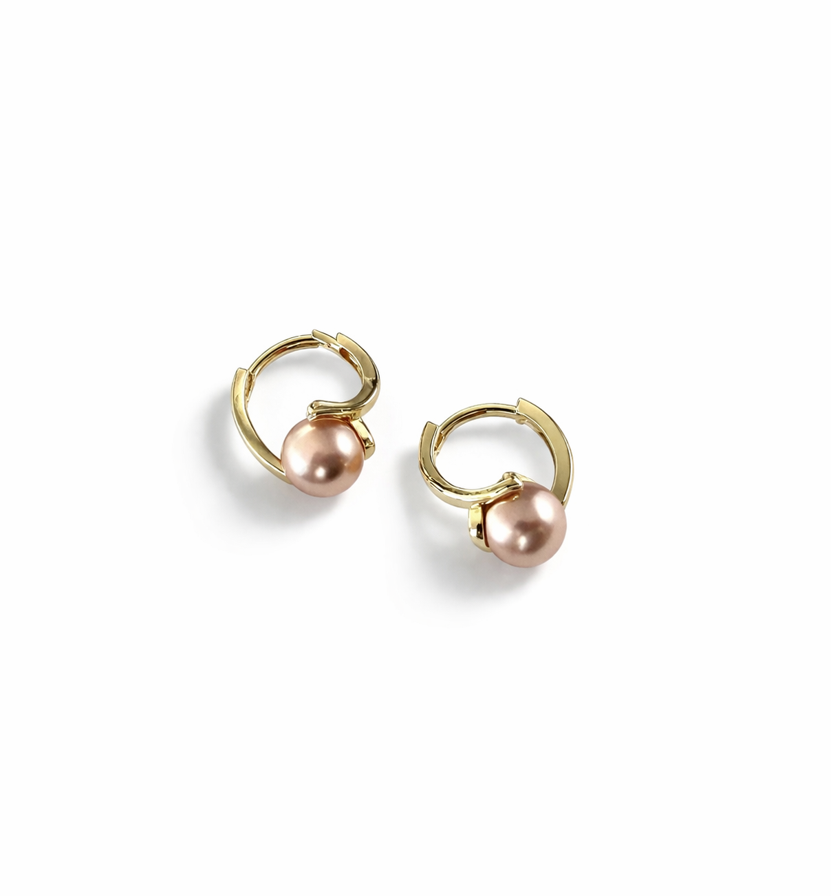 Dove Pearl Earrings