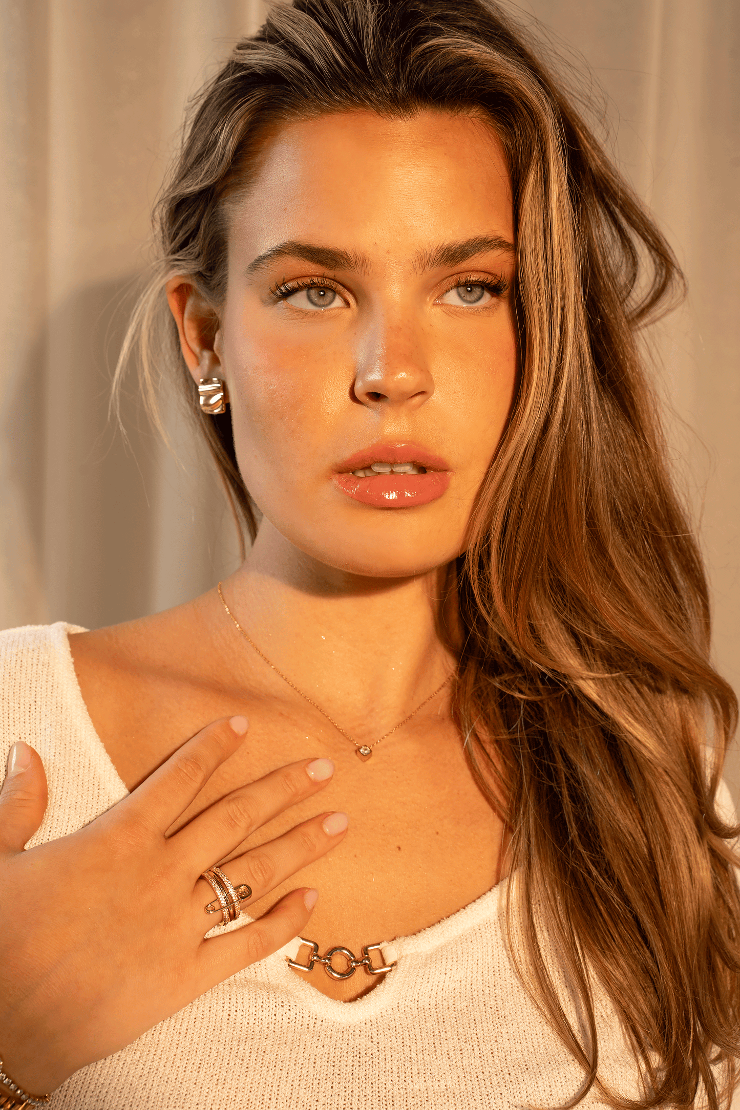 MILA Necklace