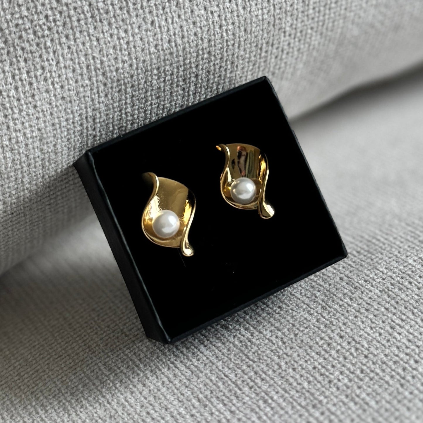 Sierra Stud Earrings