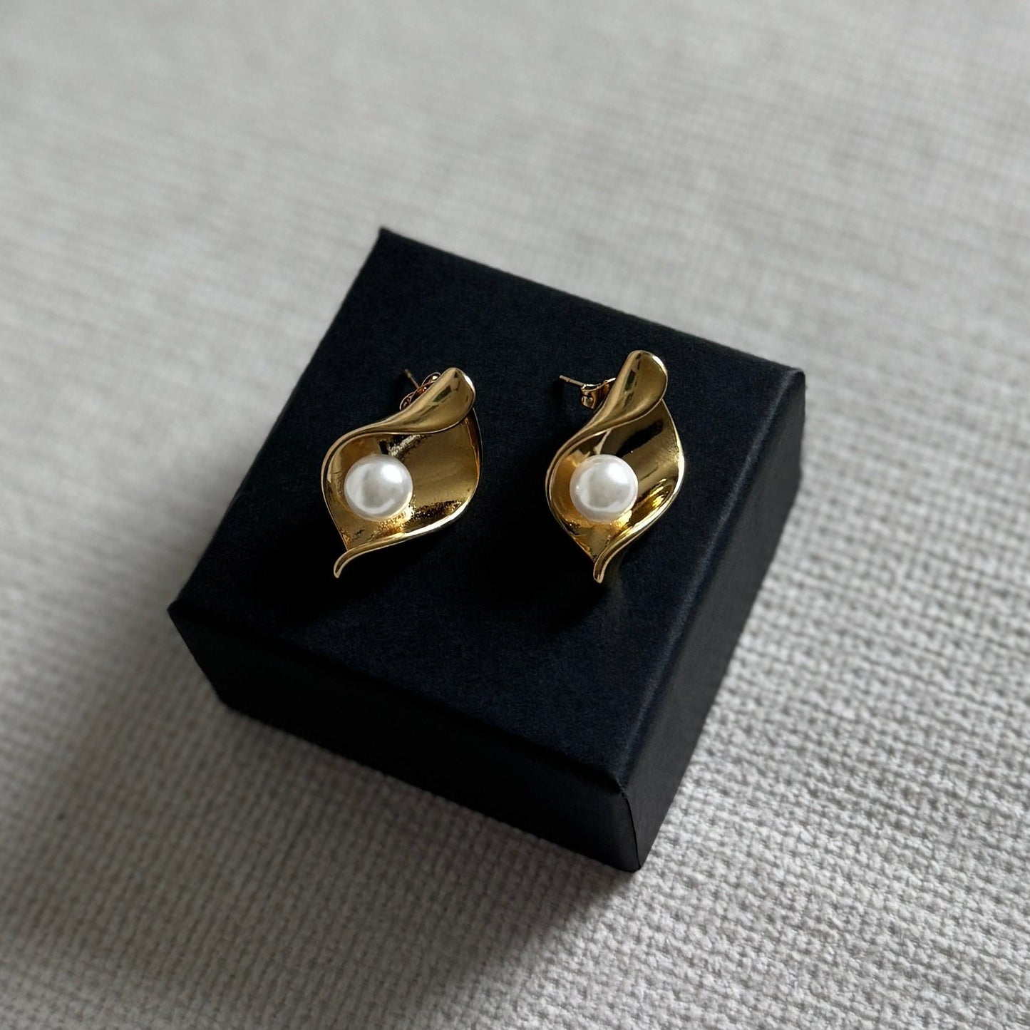 Sierra Stud Earrings