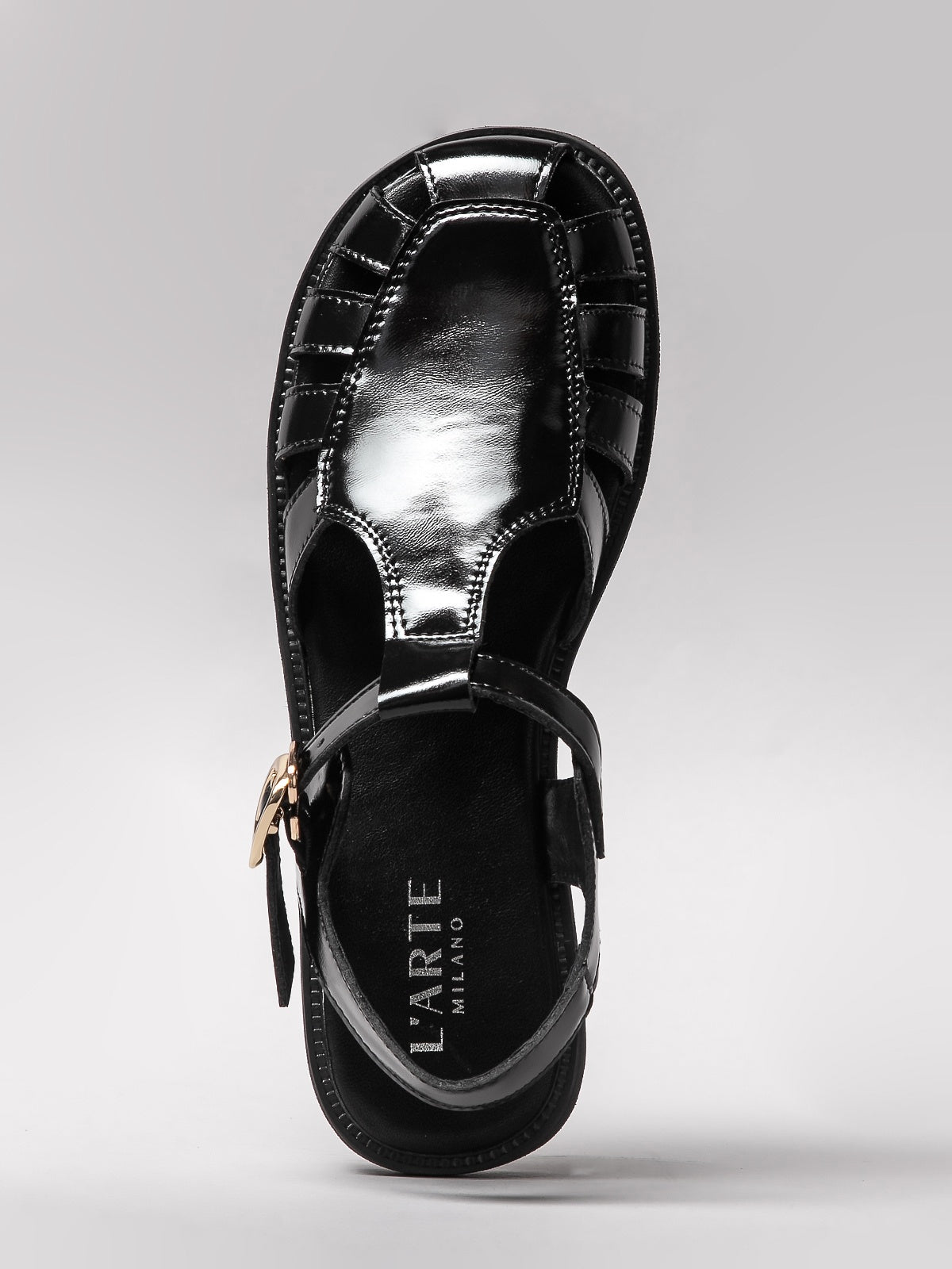 Women's leather sandals