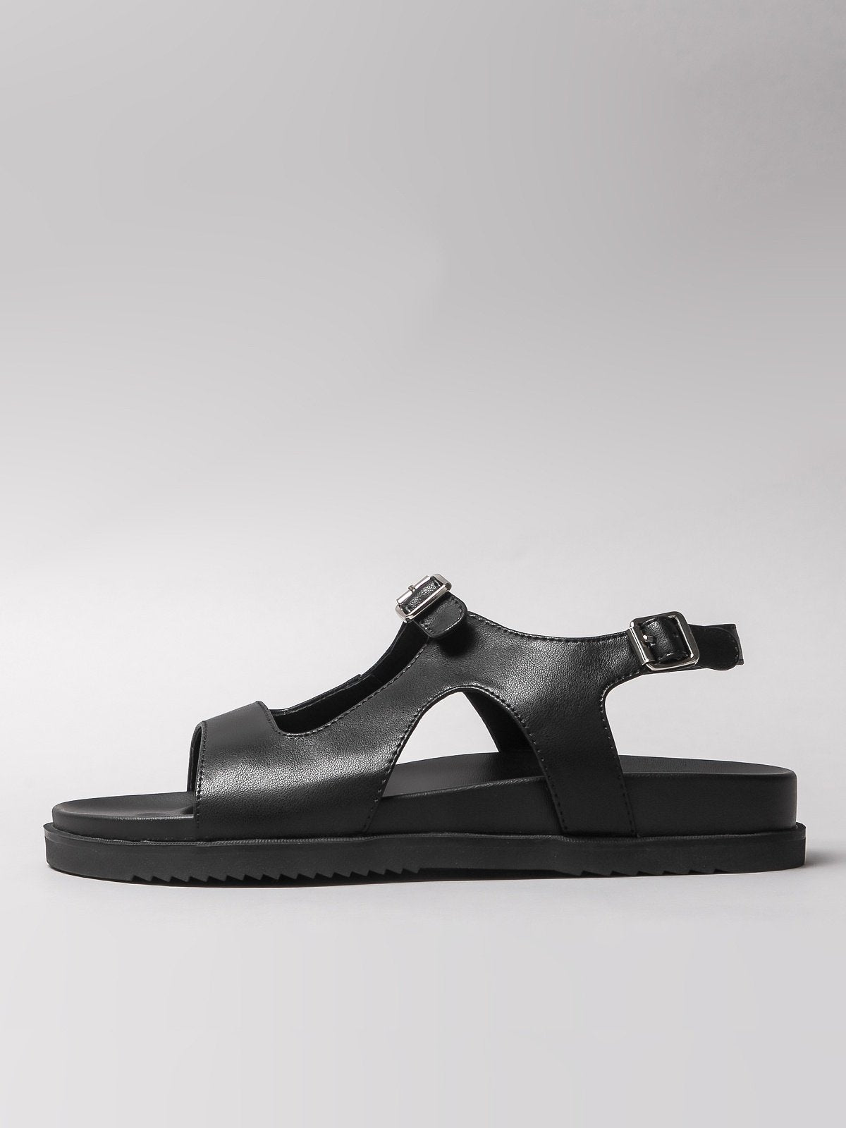 Women's leather sandals