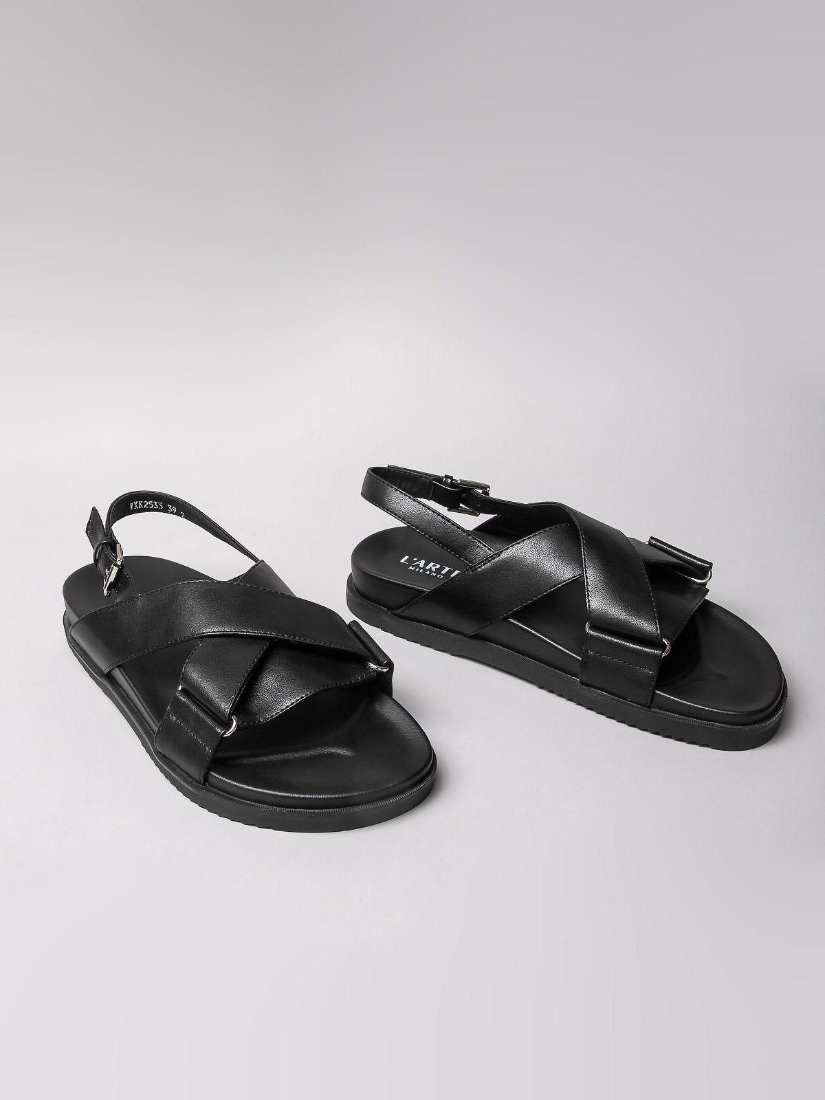 Women's leather sandals