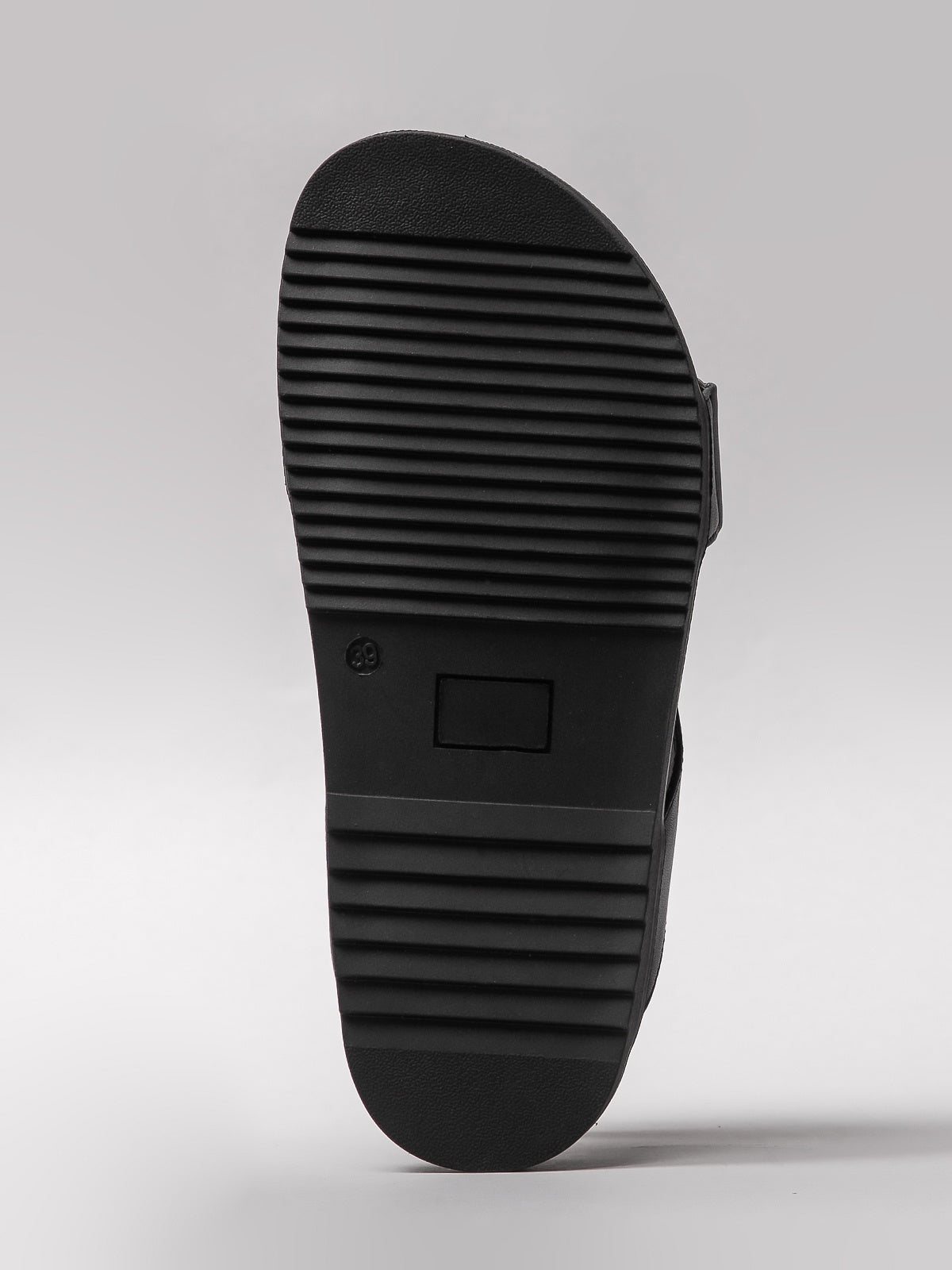 Women's leather sandals