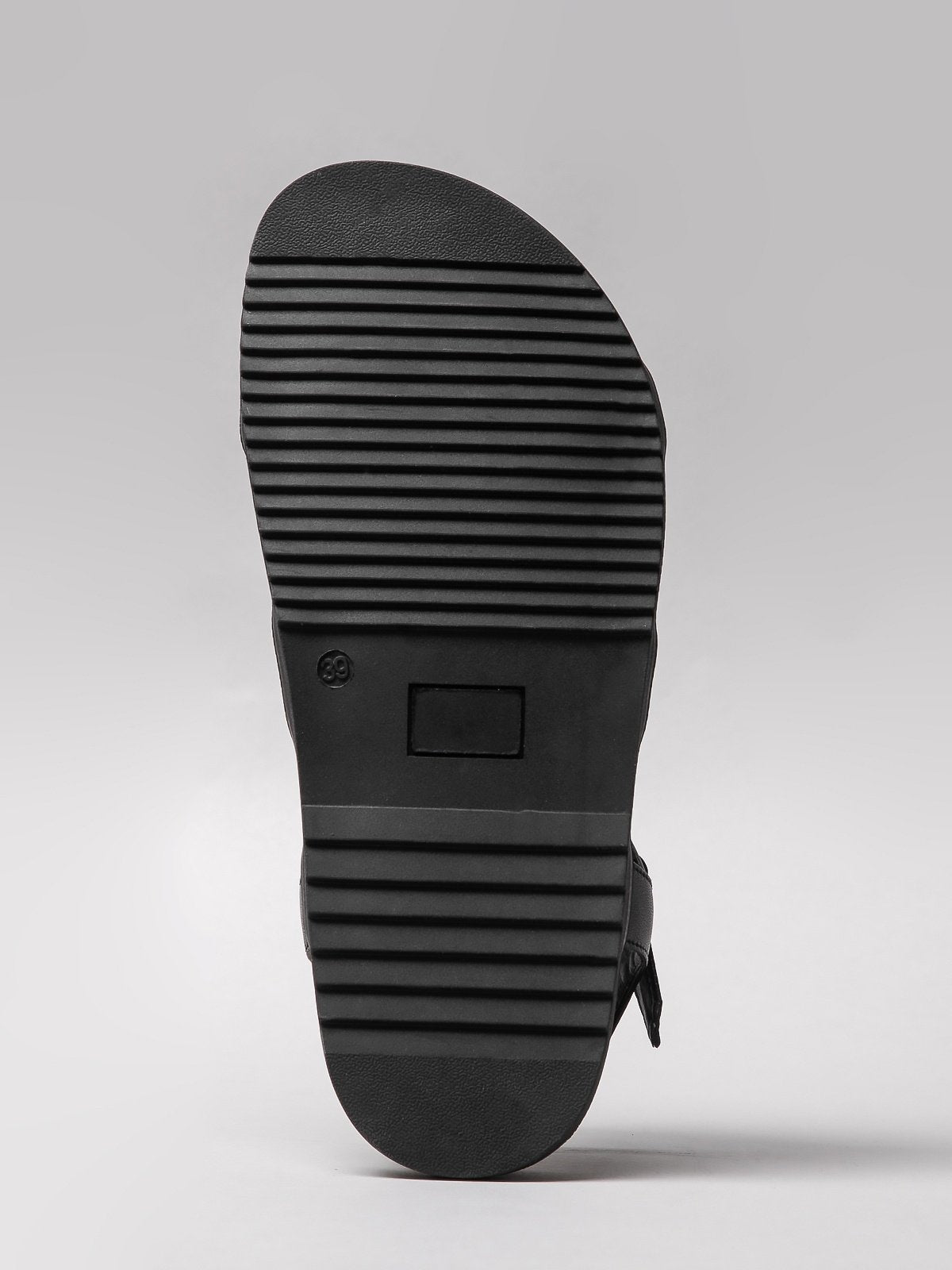 Women's leather sandals