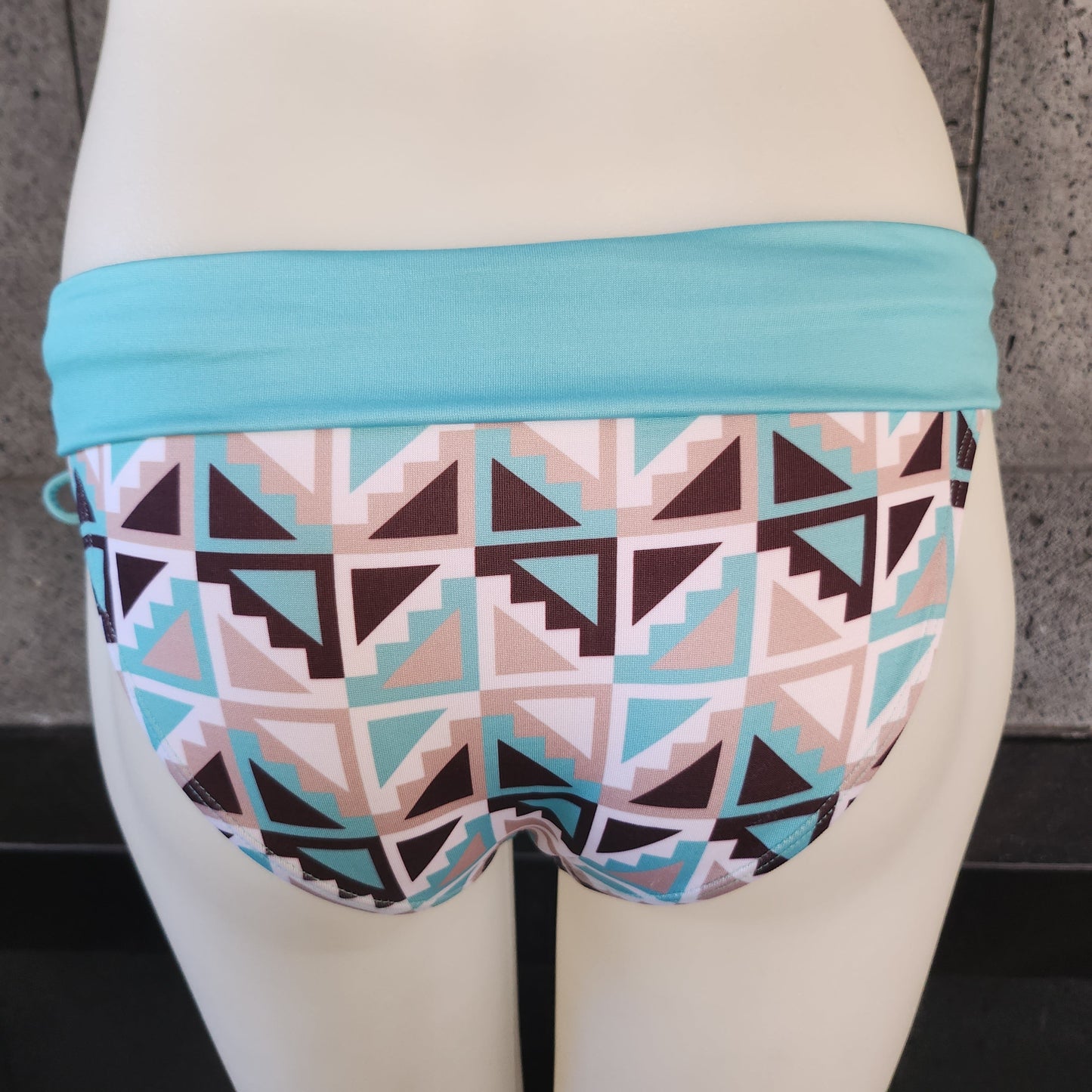 Loco Boutique Step Geo Folded Over