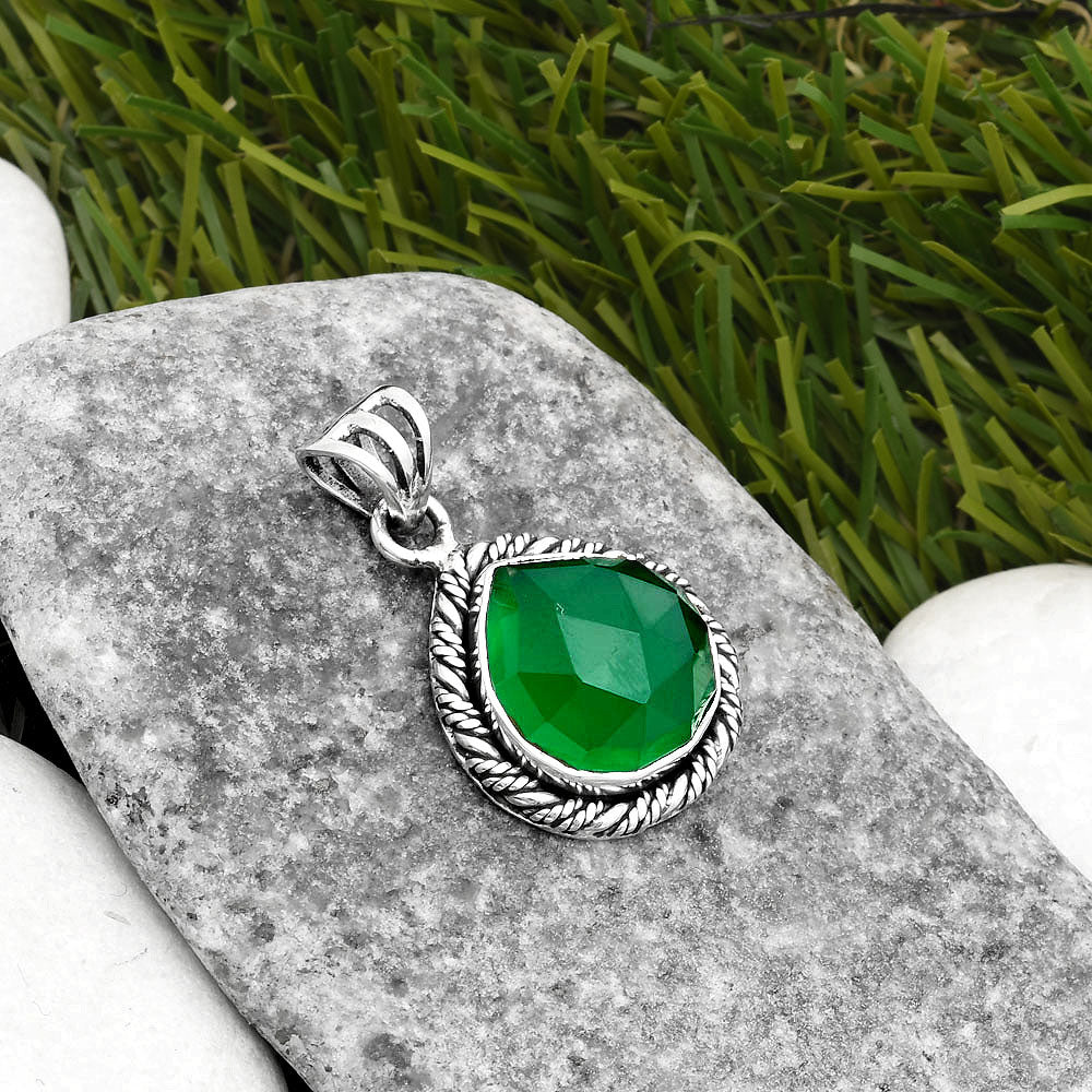 Faceted Natural Green Onyx Pendant P-1074 SDP108076