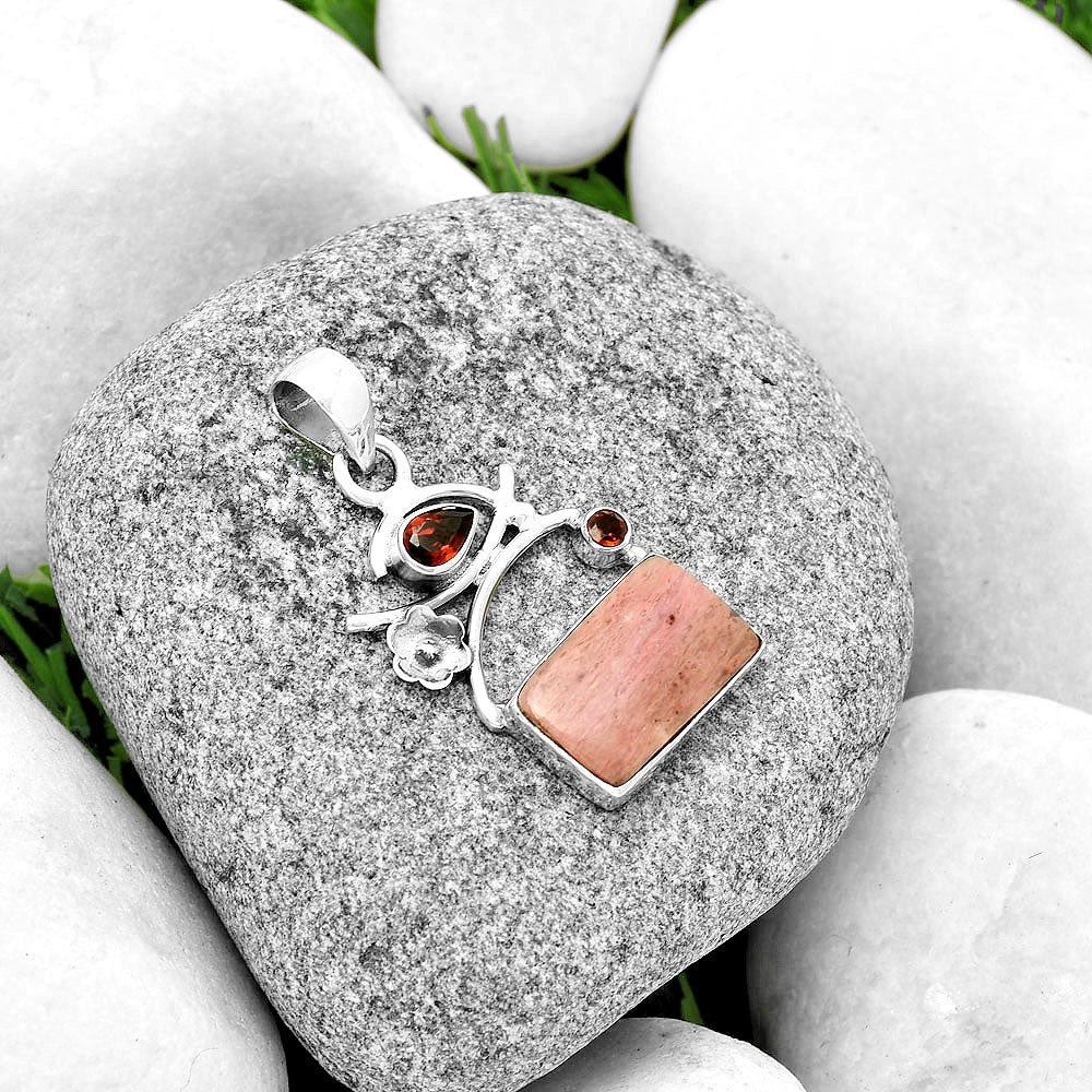 Natural Pink Tulip Quartz & Garnet Pendant P-1704 SDP132142