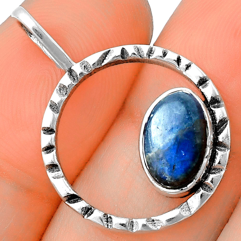 Blue Fire Labradorite - Madagascar Pendant P-1067 SDP139651