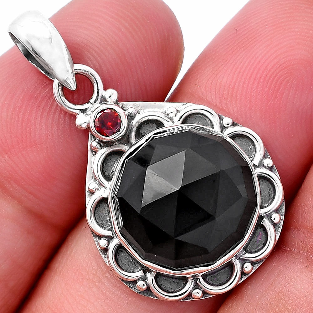 Black Onyx Checker - Brazil & Garnet Pendant P-1080 SDP145095