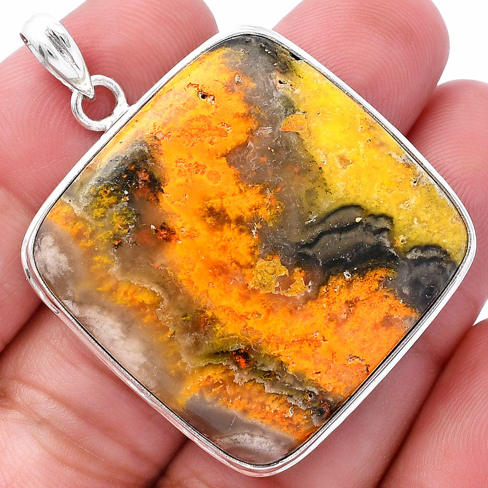 Top Grade Indonesian Bumble Bee Pendant P-1124 SDP145476