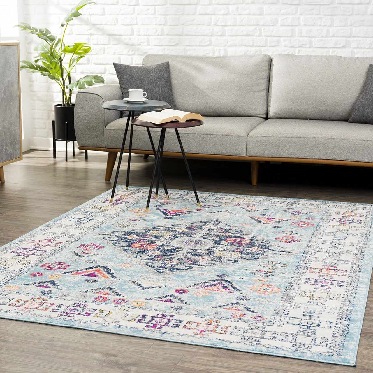 Tigriv Turquoise 2314 Area Carpet - Clearance