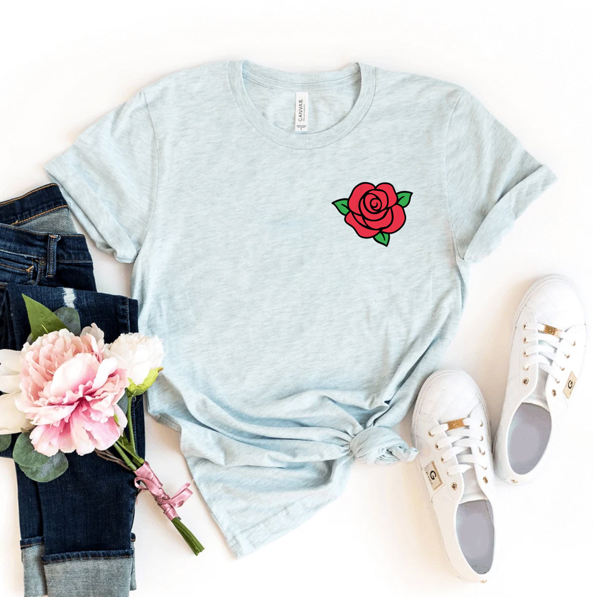 Rose Pocket Print T-shirt