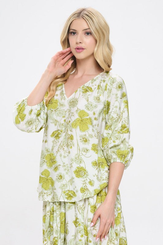 Floral Print V neck 3/4 Sleeve Top