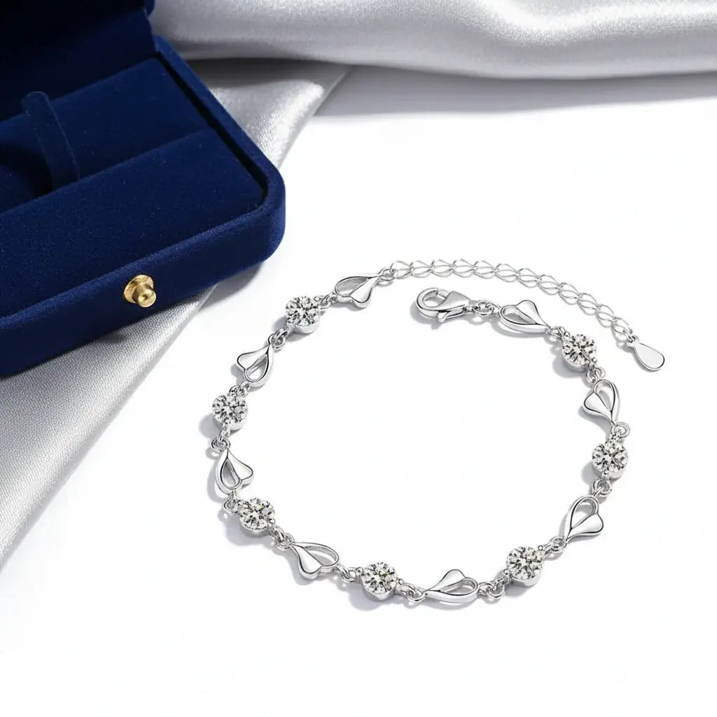 Heart moissanite bracelet Silver White Heart Elegant Charm Party Gifts