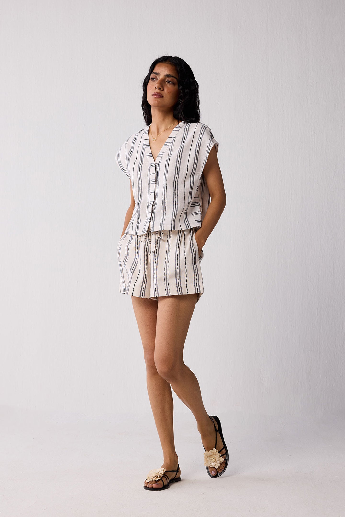 Regular Drawstring Shorts in Stripes